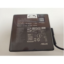 Incarcator original laptop Asus Notebook ADP-90YD B 90W 19V 4.74A cu pin central 4.5*3.0mm
