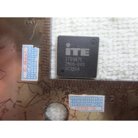 ITE 8987e-BXS Chipset
