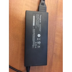 Incarcator universal original Targus APA31US 19.5V 90W sh Incarcator universal original Targus APA31US 19.5V 90W sh