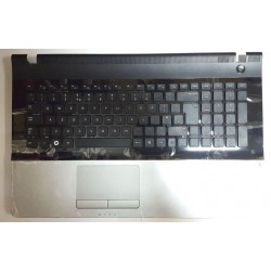 Carcasa superioara cu tastatura palmrest Laptop, Samsung, 17 NP270E5E, UK
