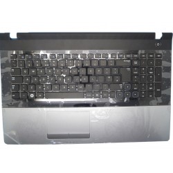 Carcasa superioara cu tastatura palmrest Laptop, Samsung, 17 NP270E5E, UK