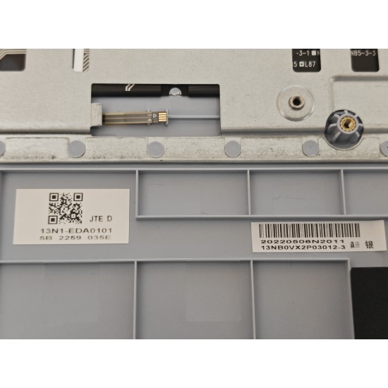 Carcasa superioara cu tastatura palmrest compatibila Laptop, Asus, VivoBook 15 D1502I, D1502IA, D1502Y, D1502YA, D1502Q, D1502QA, 90NB0Y52-R30UI0, 13N1-EDA0202, 13NB0VX2P03012-3, iluminata, albastru argintiu, layout US