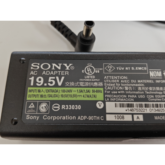 Incarcator Laptop Sony Vaio VGP-AC19V33 19.5V 4.74A 90W dimensiuni mufa 6.0*4.4mm