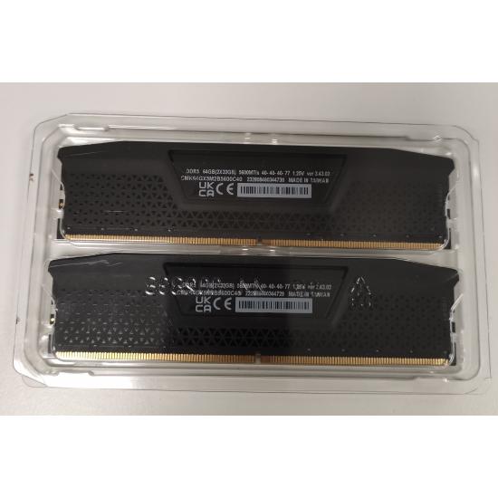 Memorie RAM Desktop, Corsair Vengeance, 64GB (2x32GB), DDR5, PC5-44800, 5600MHz, 1.25V, CMK64GX5M2B5600C40, CL40, Non-ECC, UDIMM, 288 pini