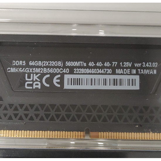 Memorie RAM Desktop, Corsair Vengeance, 64GB (2x32GB), DDR5, PC5-44800, 5600MHz, 1.25V, CMK64GX5M2B5600C40, CL40, Non-ECC, UDIMM, 288 pini