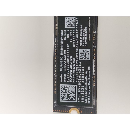 Solid State Drive (SSD) Western Digital WD PC SN810, 256GB, PCIe 4.0 x 4, NVMe M.2, 2280, SDCPNRY-256G-1006, 5700 MB/s, 1900 MB/s, Laptop/Desktop, Refurbished