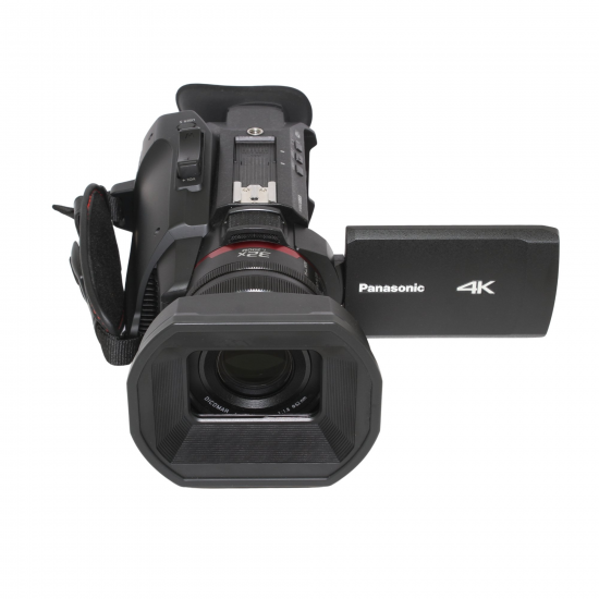 Camer? video profesional? Panasonic HC-X1500, 4K UHD, 60p, zoom optic 24x, Obiectiv Leica, 2 sloturi memorie SD, stabilizare pe 5 axe, HDMI, Wi-Fi+, Full Box, Refurbished
