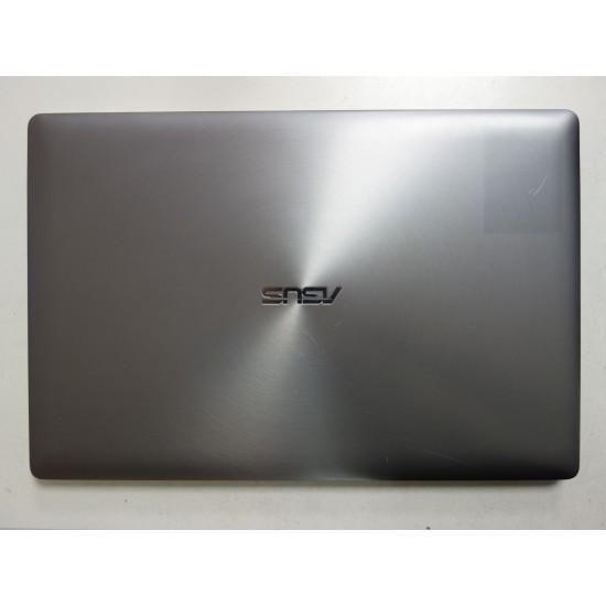 Laptop Asus UX501V, I7-6700HQ, 12GB RAM, Nvidia GTX960M, 256GB SSD, Windows 10