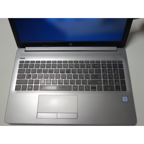 Laptop HP 250 G7, Intel I5-8265U, 8GB, 256GB SSD NVME Laptopuri sh