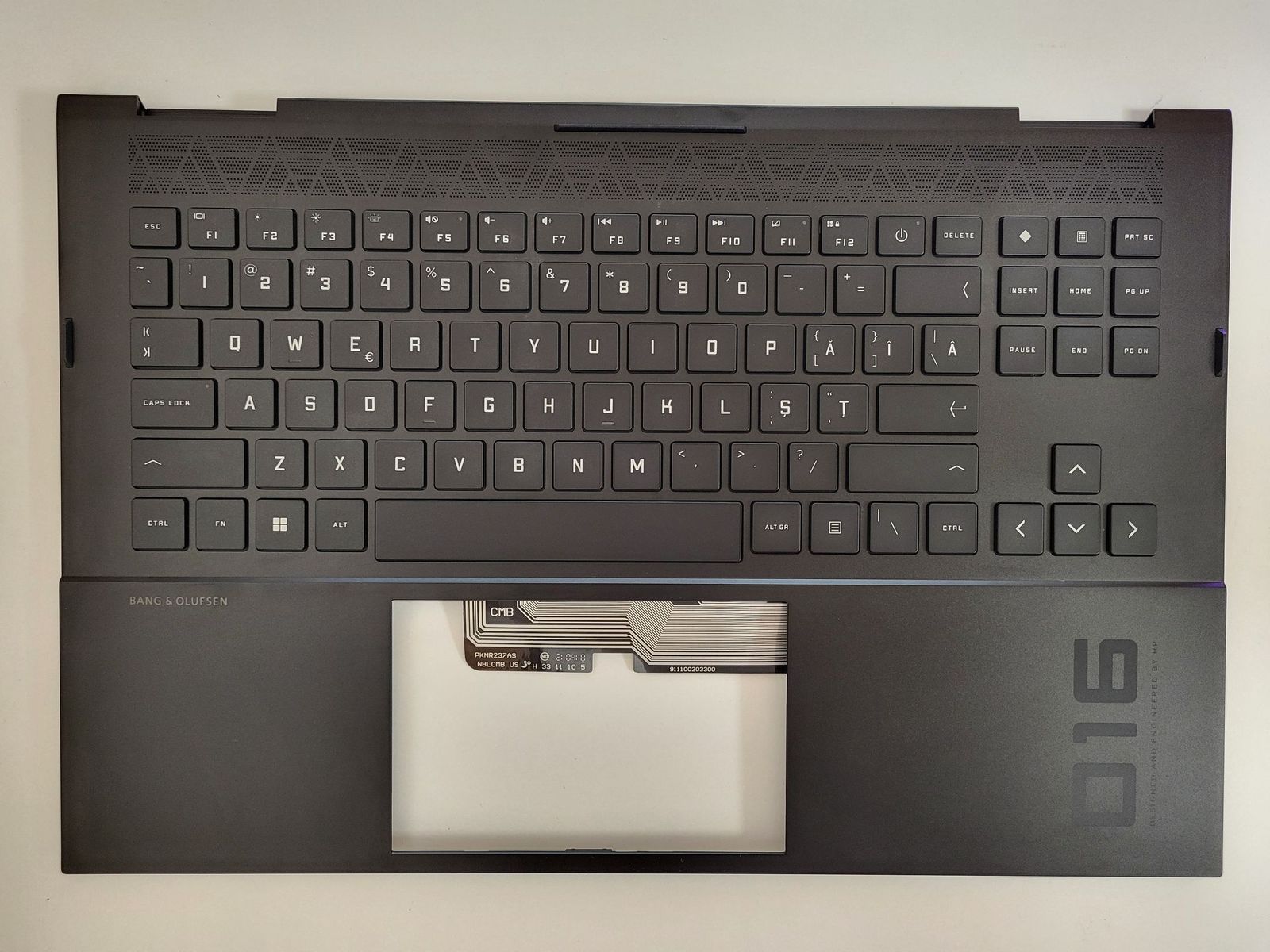 Carcasa superioara cu tastatura palmrest Laptop, HP, Omen 16-B, TPN-Q265 (2021), M62256-001, M62256-271, 44G3KTATP50, iluminata 4 pini, layout US (RO)