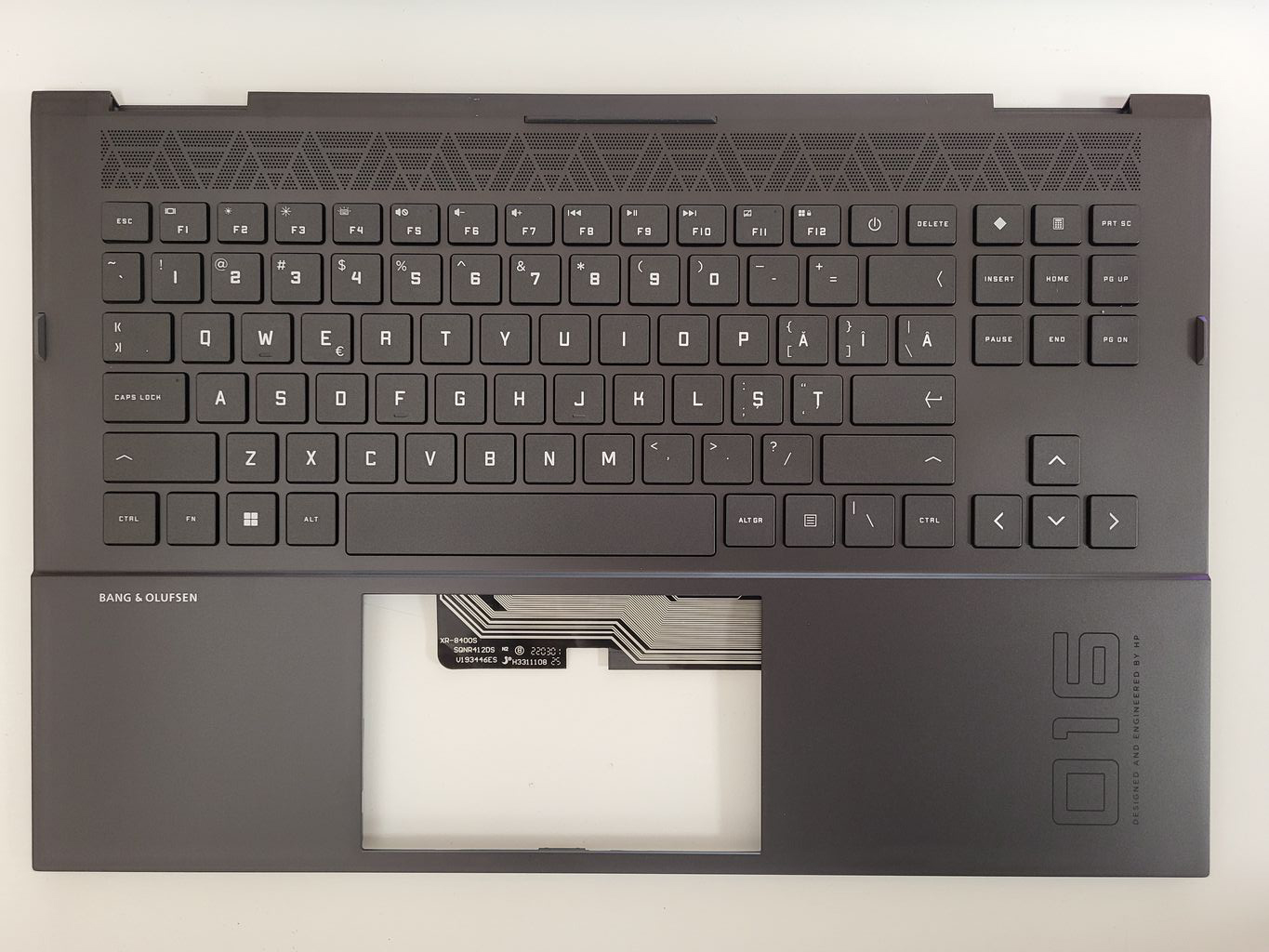 Carcasa superioara cu tastatura palmrest Laptop, HP, Omen 16-C, M57199-001, M57199-B31, M57199-271, KEQ44G3KTATP30, iluminata RGB 20 pini, layout US (RO)