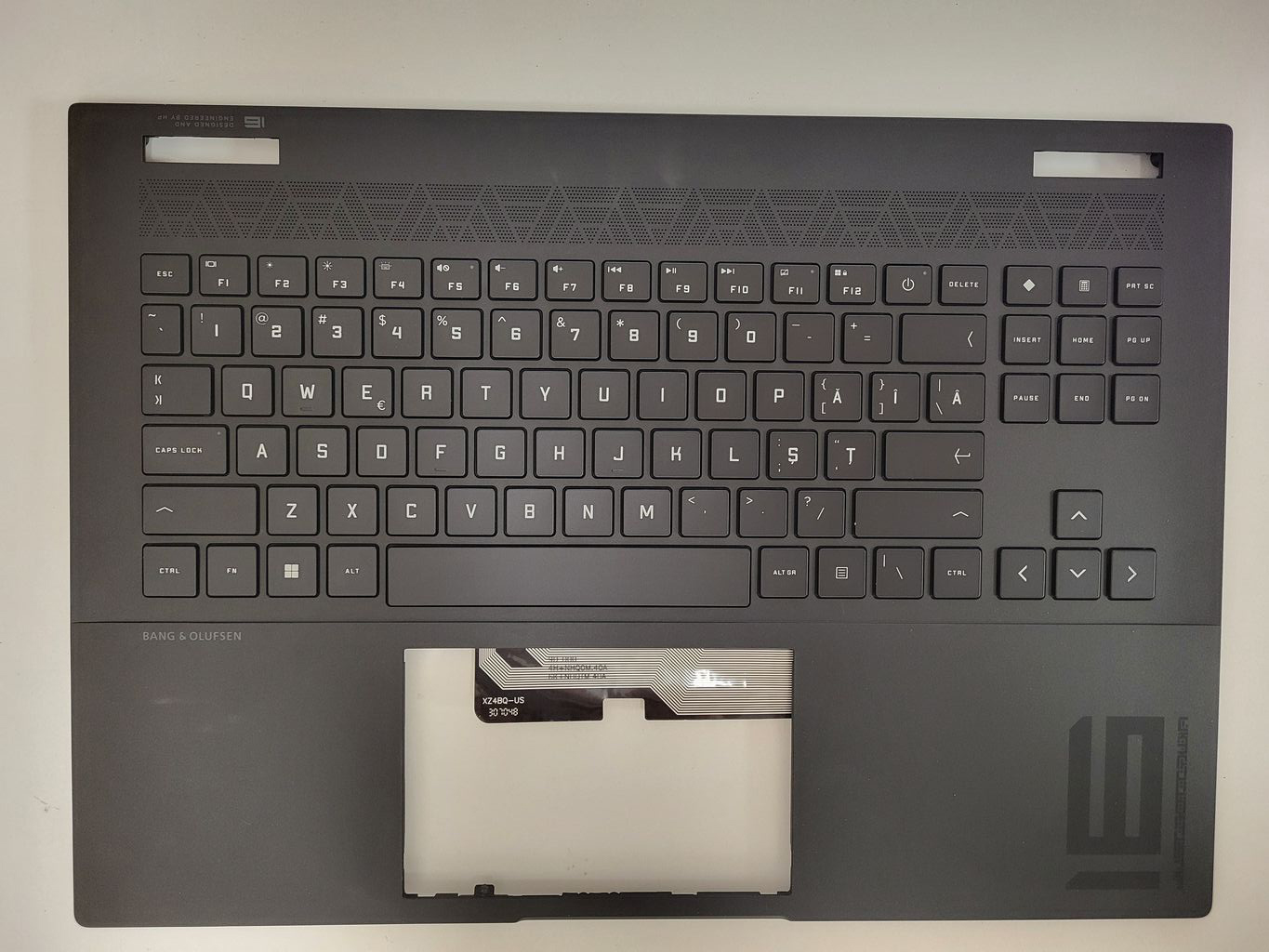 Carcasa superioara cu tastatura palmrest Laptop, HP, OMEN 16-WD, 16T-WD, 16-XD, N45350-001, N45350-031, N45350-B31, N45350-271, N50597-271, AP7IG000210, FA7IG000200, iluminata, layout US (RO)