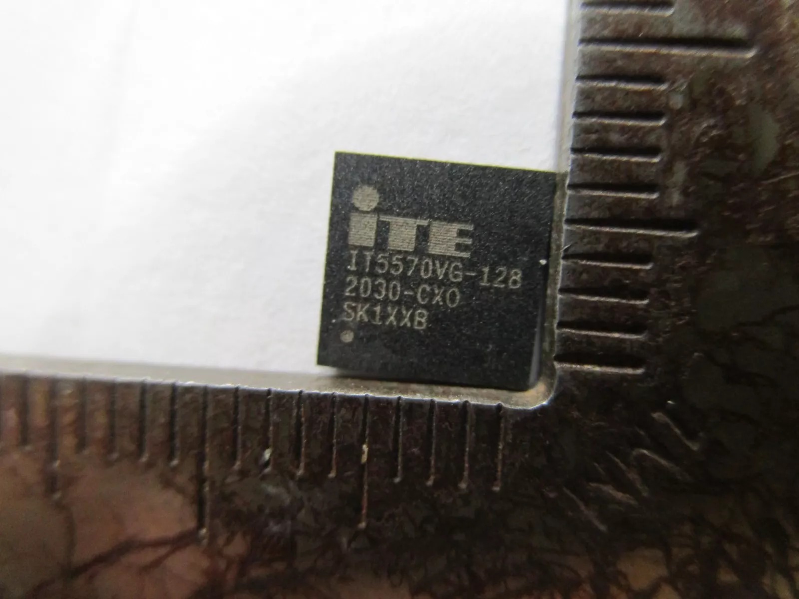 ITE IT5570VG-128, IT5570vg-128-CX0, IT5570VG128