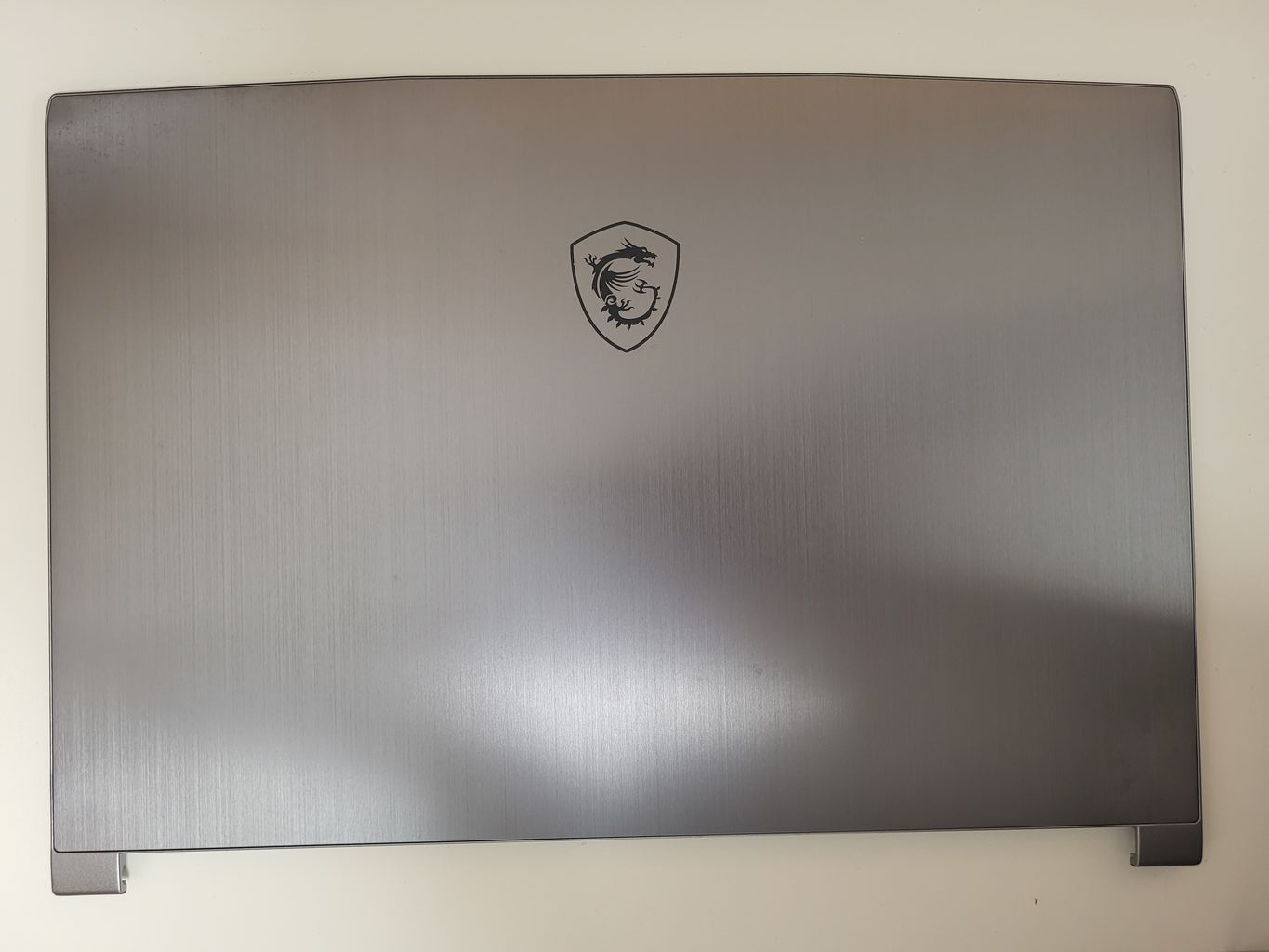 Capac Display Laptop, MSI, GF63, GF63VR, 8RC, 8RD, 9SCX, MS-16R1, MS-16R2, MS-16R3, MS-16R4, MS-16R5, MS-16R6, argintiu