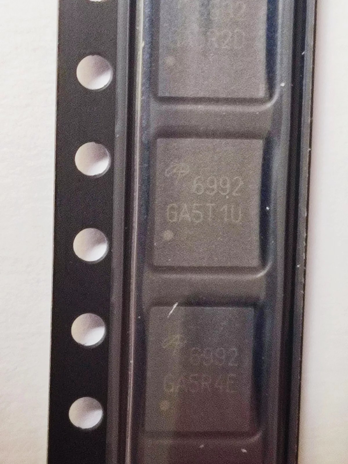 Mosfet alimentare AON6992, 6992, AO6992, DFN8