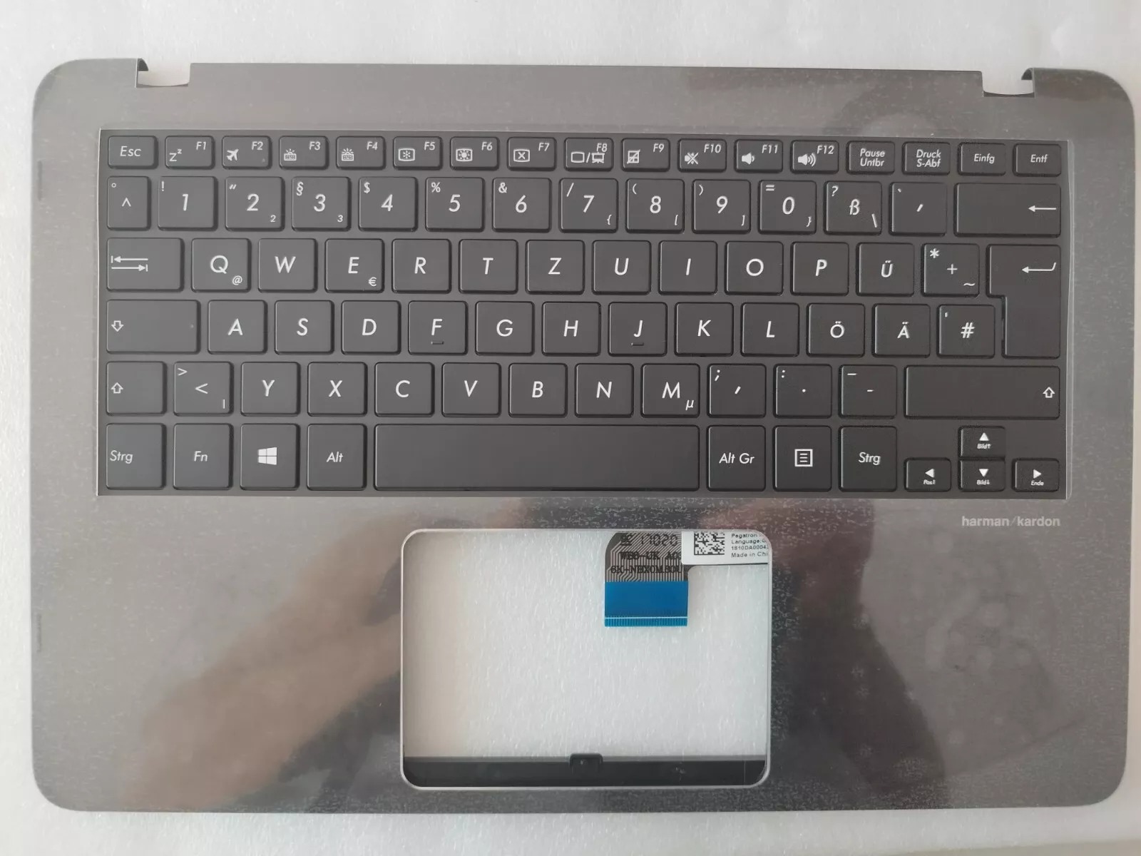 Carcasa superioara cu tastatura palmrest Laptop 2-in-1, Asus, ZenBook Flip UX360U, UX360UA, UX360UAK, 90NB0C03-R30GE0, 13NB0C03AM03211, iluminata, neagra, layout DE (germana)