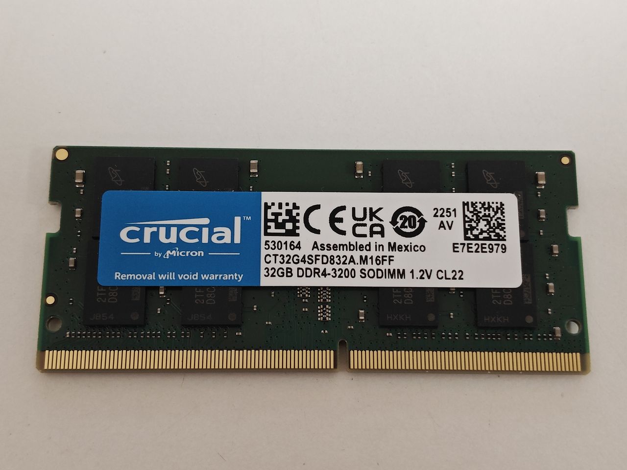 Memorie ram Laptop Crucial 32GB, DDR4, 2Rx8, PC4-3200AA, 3200Mhz, CT32G4SFD832A, PC4-25600, CL22, Non-ECC, sodimm, 260 pini