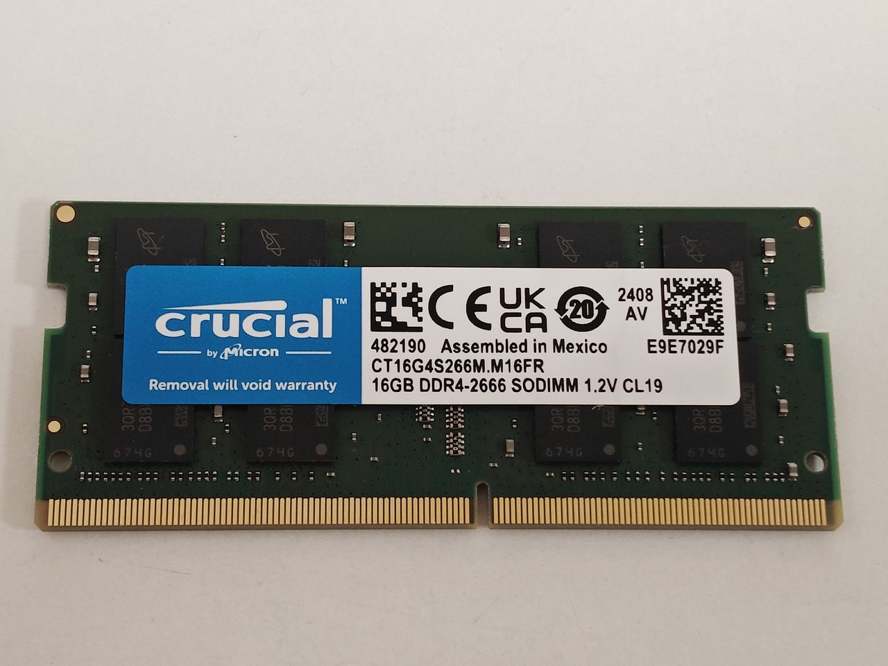 Memorie ram Laptop Crucial 16GB, DDR4, 2Rx8, DDR4-2666, 2666Mhz, CT16G4S266M.M16FR, PC4-21300, 1.2V, CL19, Non-ECC, sodimm, 260 pini