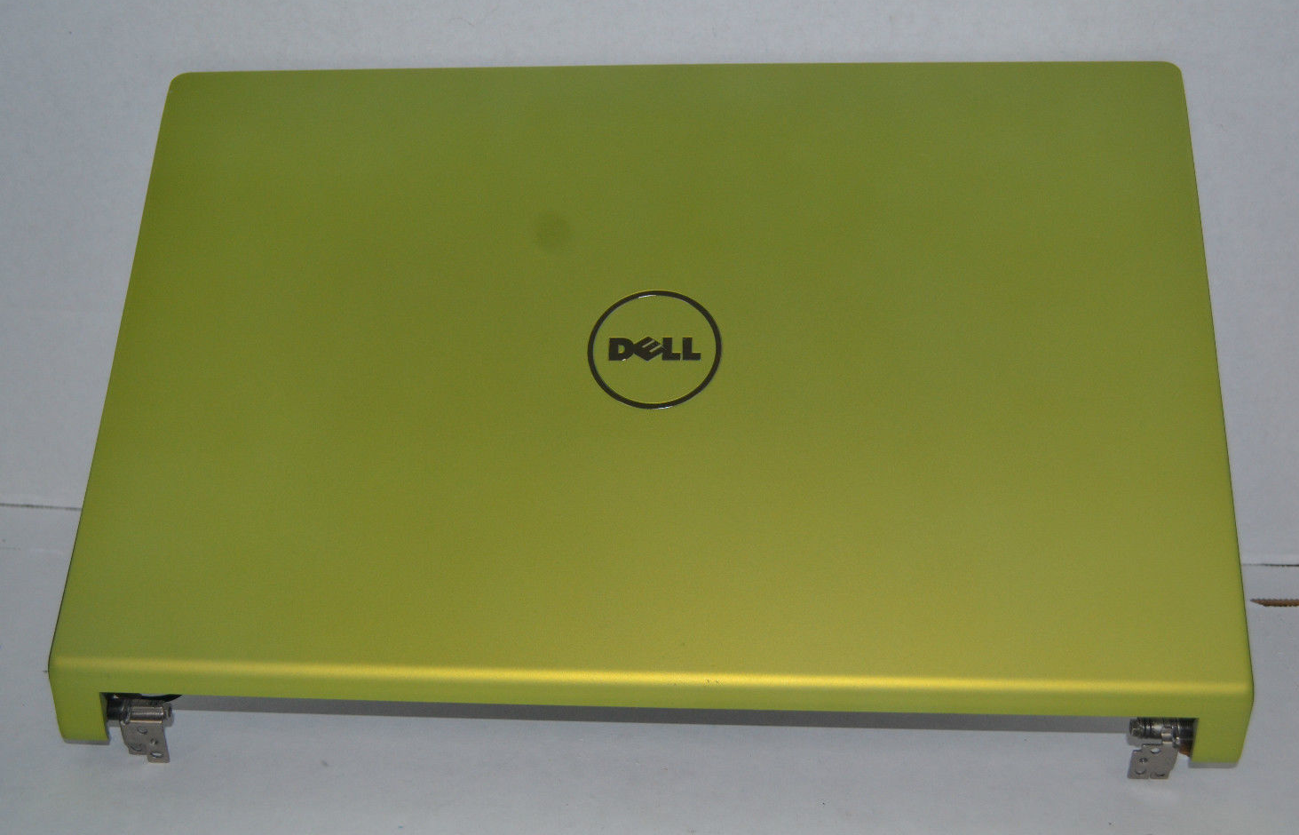 Capac Display Laptop Dell Studio 1555