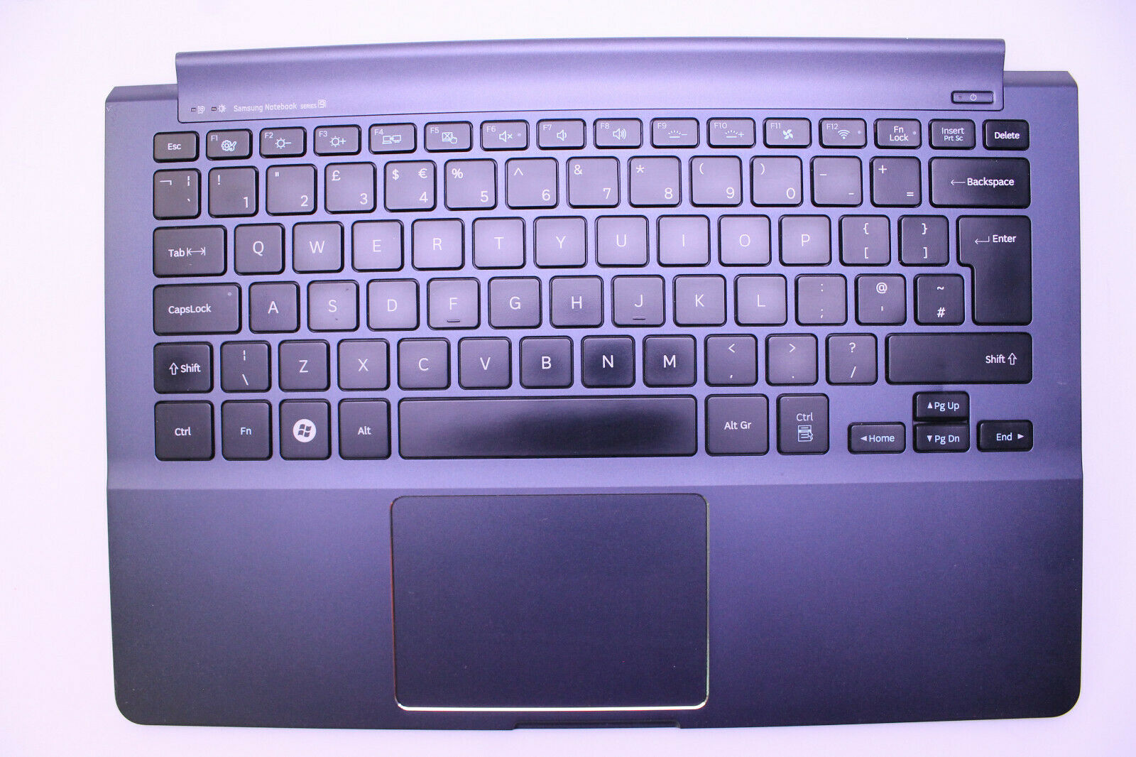 Palmrest cu tastatura iluminata Samsung NP900X3 sh