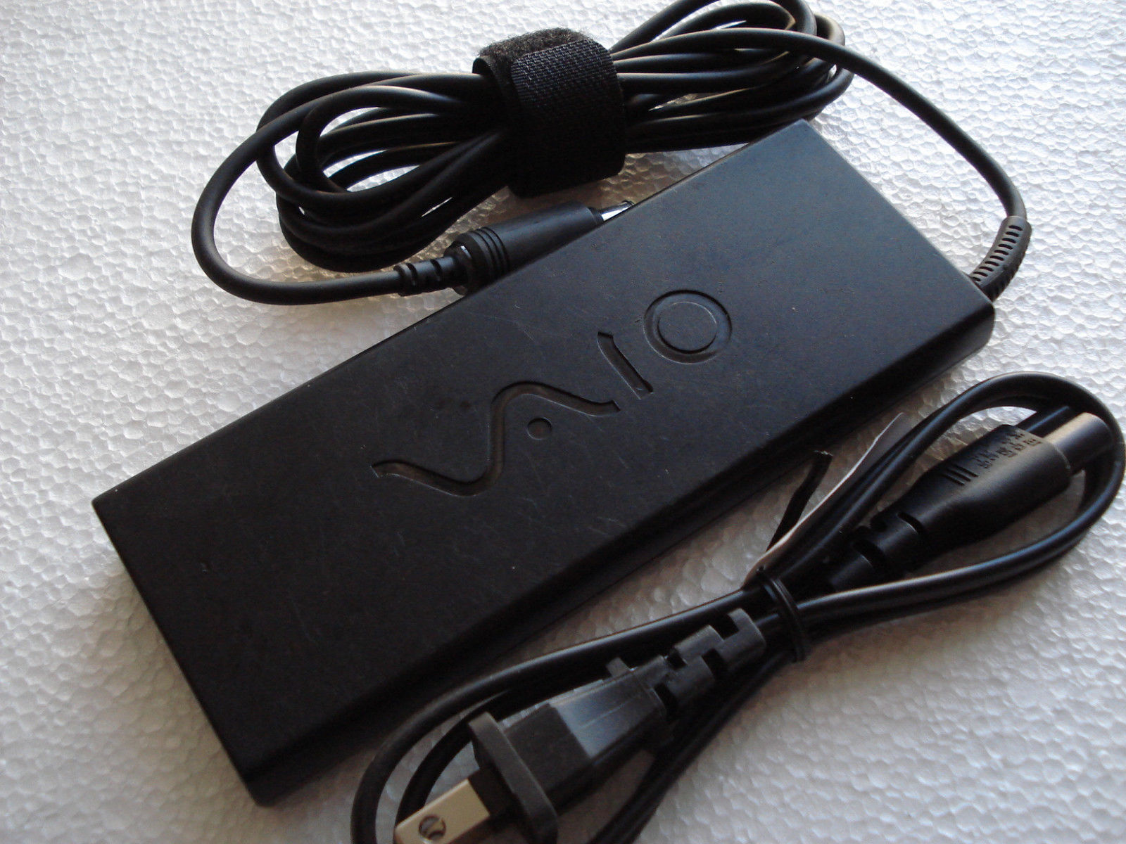 Incarcator Laptop Sony Vaio PCGA-AC16V6 sh