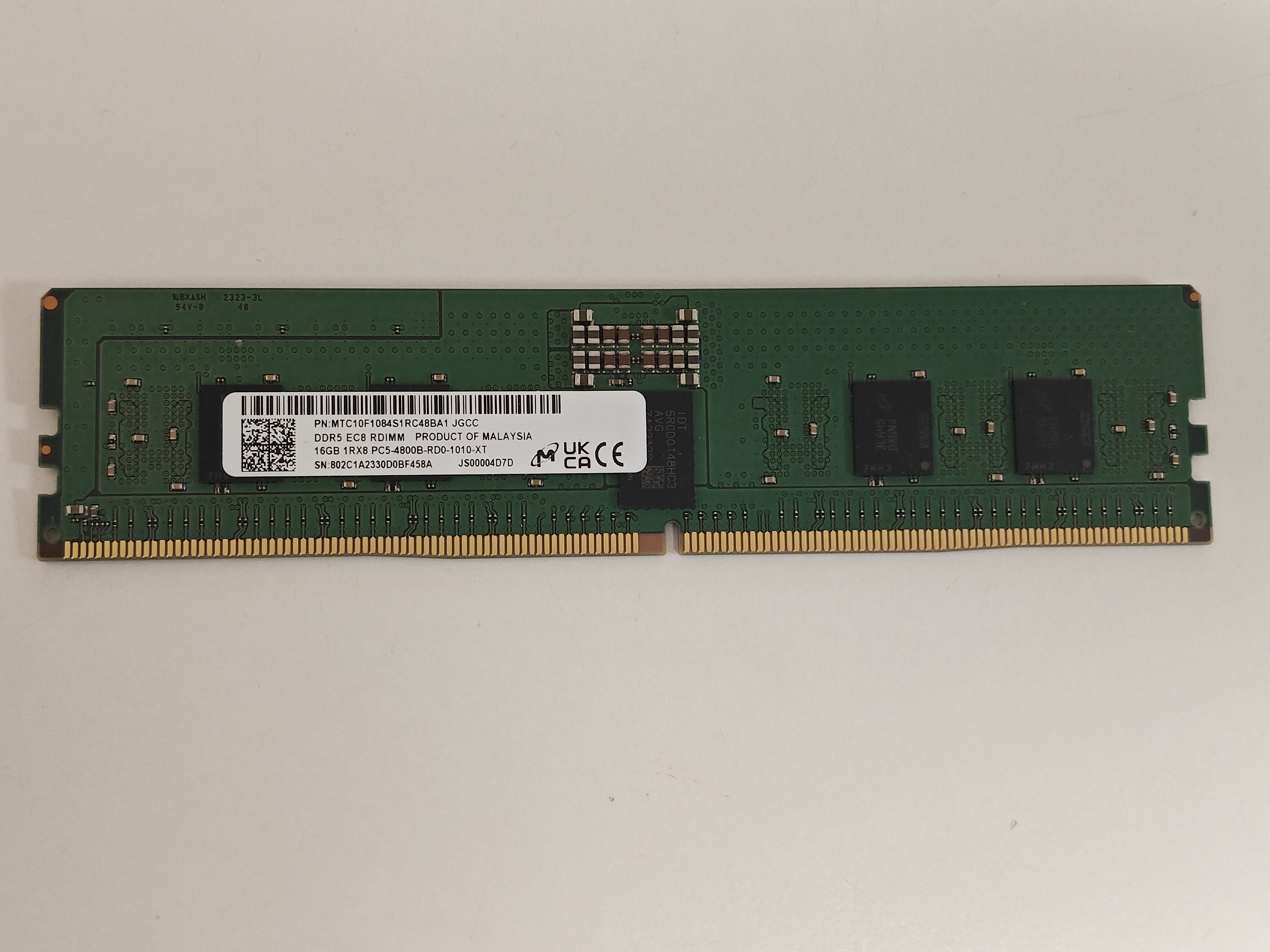 Memorie Ram Server Micron 16GB, DDR5, 1Rx8, PC5-4800B-RD0-1010-XT, 4800Mhz, MTC10F1084S1RC48BA1, PC5-38400, CL40, 1.1V, ECC REG, RDIMM, 288 pini