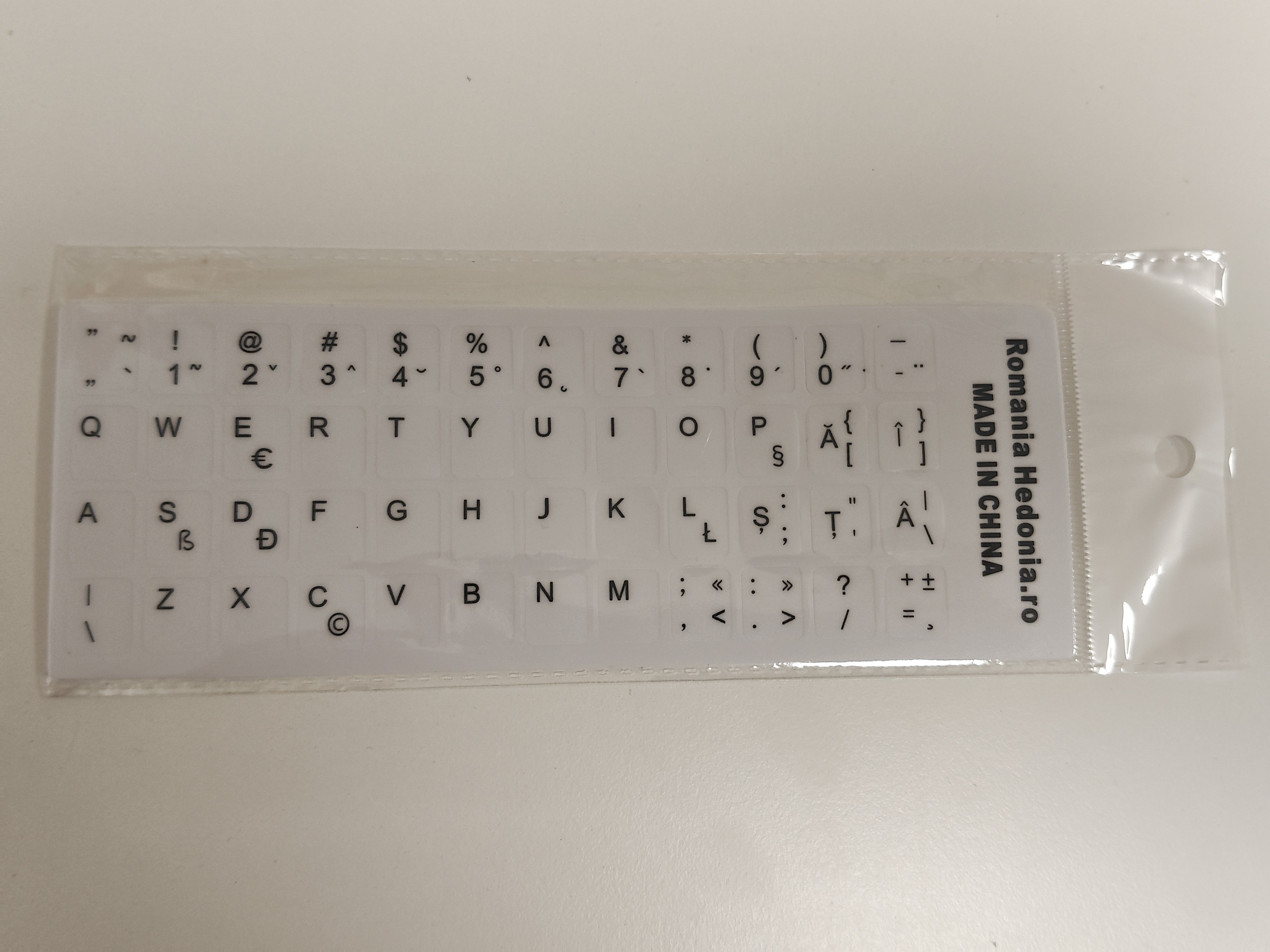 Sticker tastatura alb layout romana (ro) pentru caractere cu diacritice