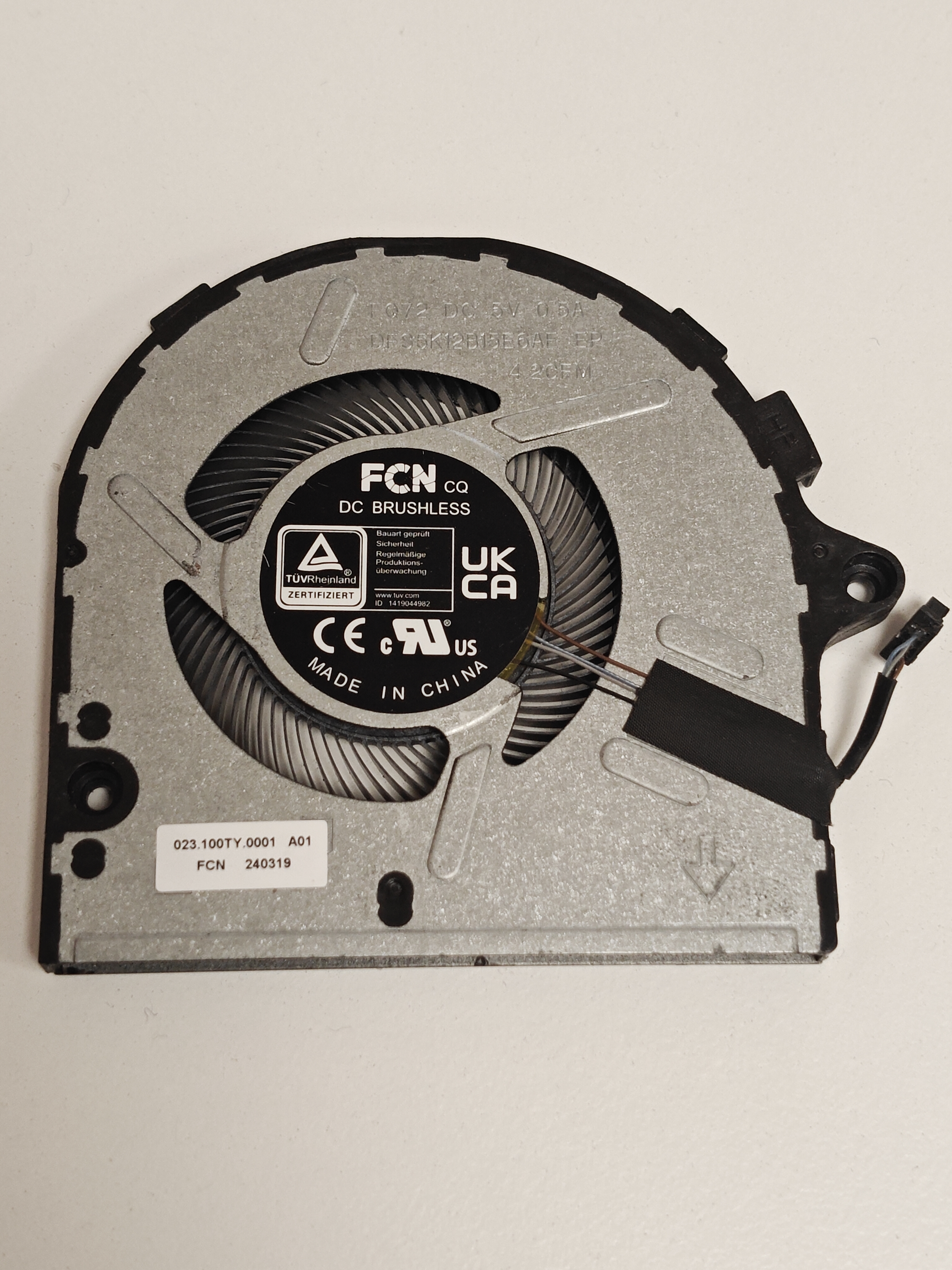 Cooler Laptop 2-in-1, Dell, Latitude 3340, P168G, P168G001, PKD9P, 0PKD9P, DFS5K12B15E6AE-FQ72, 023.100TY.0001, NB700805HHT4B01F52, 023.100TY.0011, 5V, 0.5A