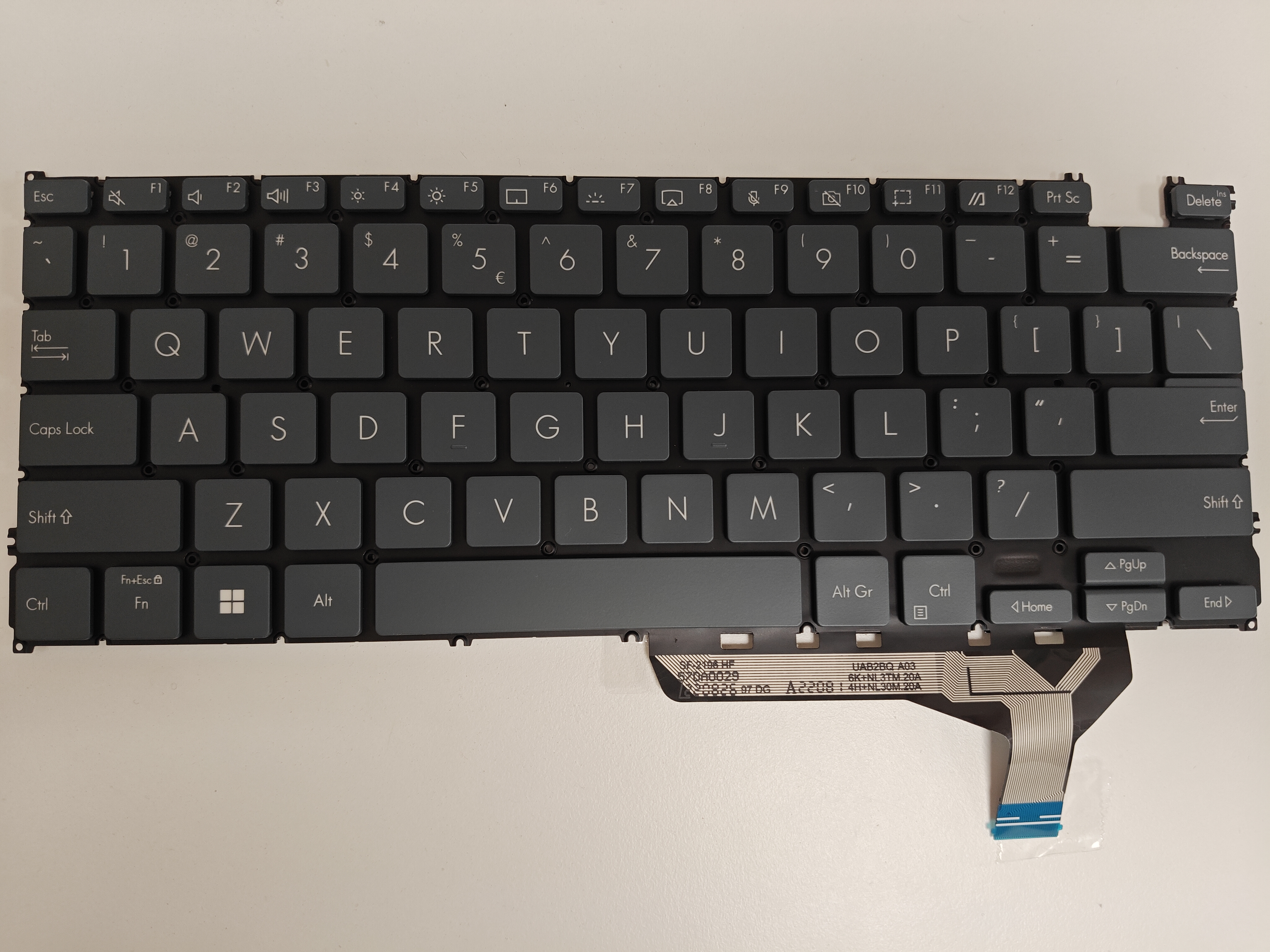 Tastatura Laptop, Asus, ZenBook 14 UX3402V, UX3402VA, UX3402Z, UX3402ZA, iluminata, albastra, layout US