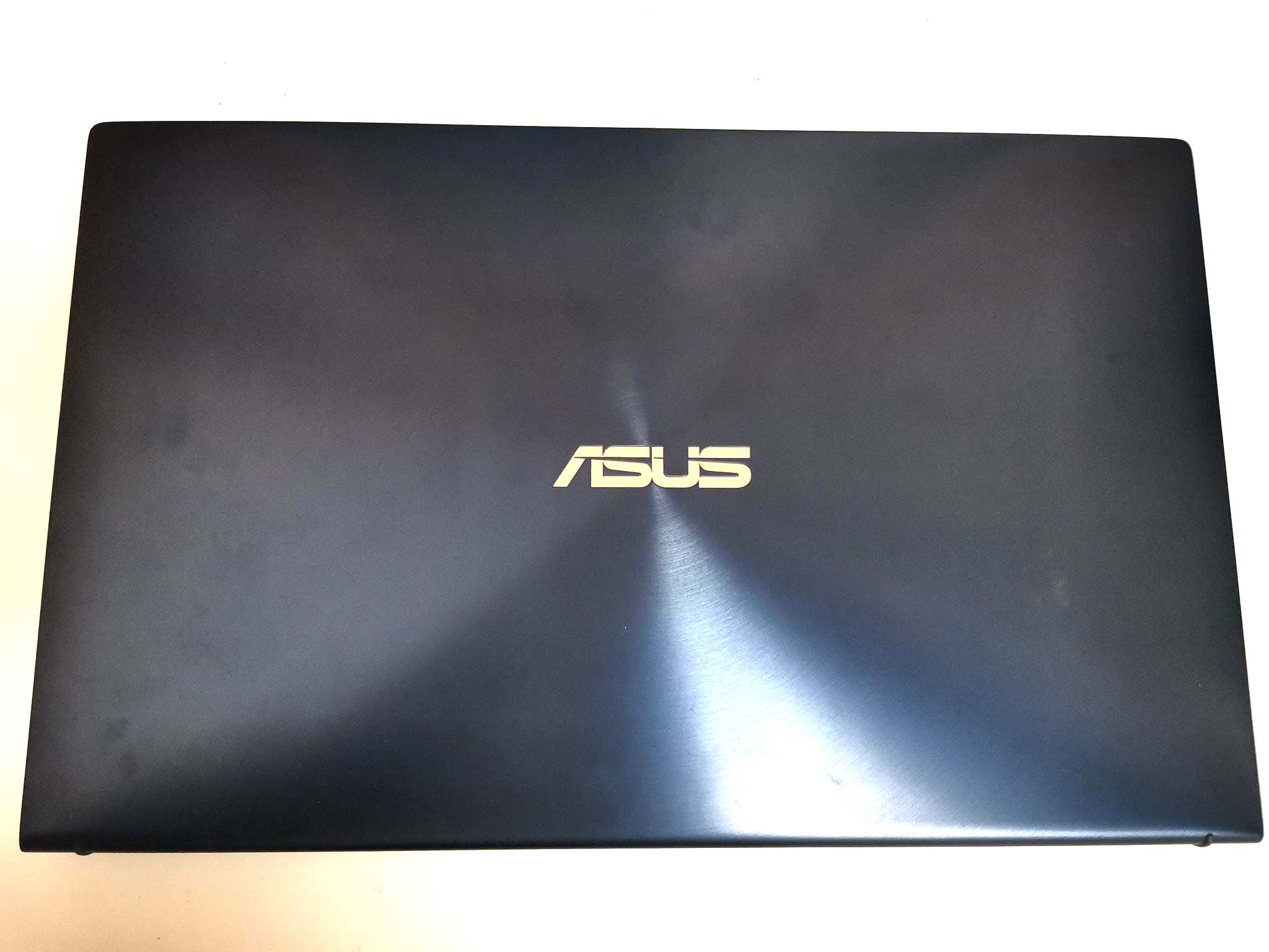 Capac display cu balamale Laptop, Asus, ZenBook, 15 UX533, UX533F, UX533FA, UX533FD, UX533FTC, UX533FN, touchscreen, refurbished